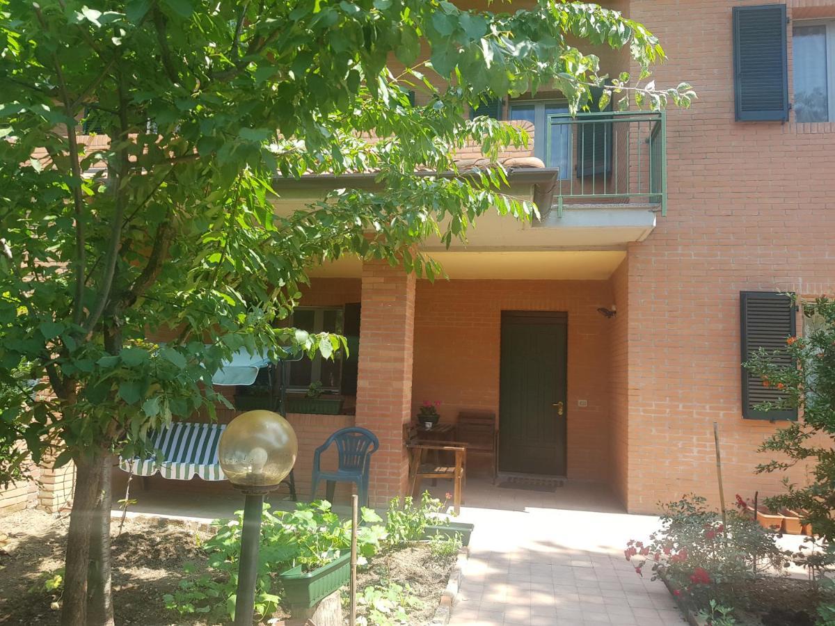 Hotel La Quercia Fiorita Trivolzio Zewnętrze zdjęcie