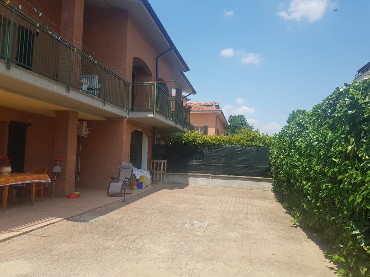 Hotel La Quercia Fiorita Trivolzio Zewnętrze zdjęcie