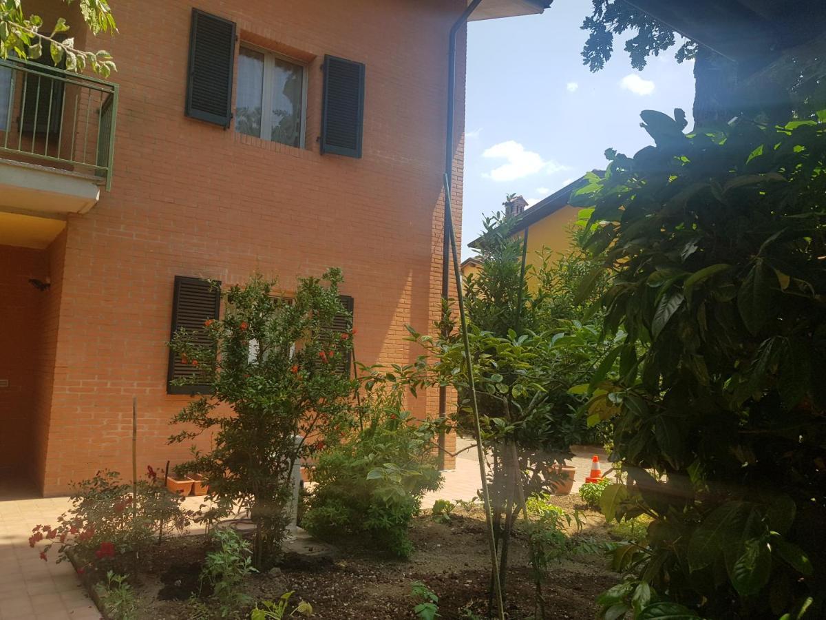 Hotel La Quercia Fiorita Trivolzio Zewnętrze zdjęcie