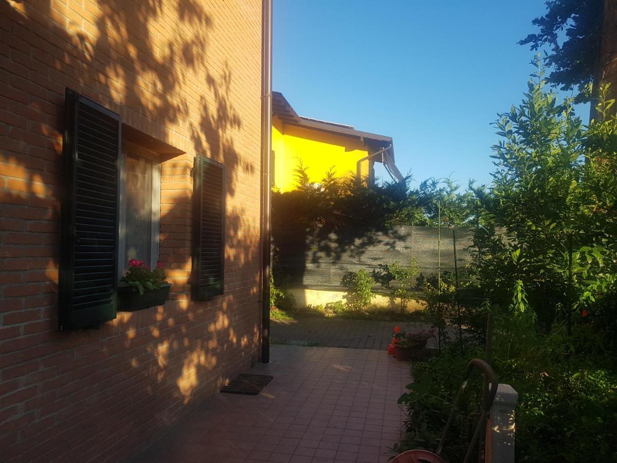 Hotel La Quercia Fiorita Trivolzio Zewnętrze zdjęcie