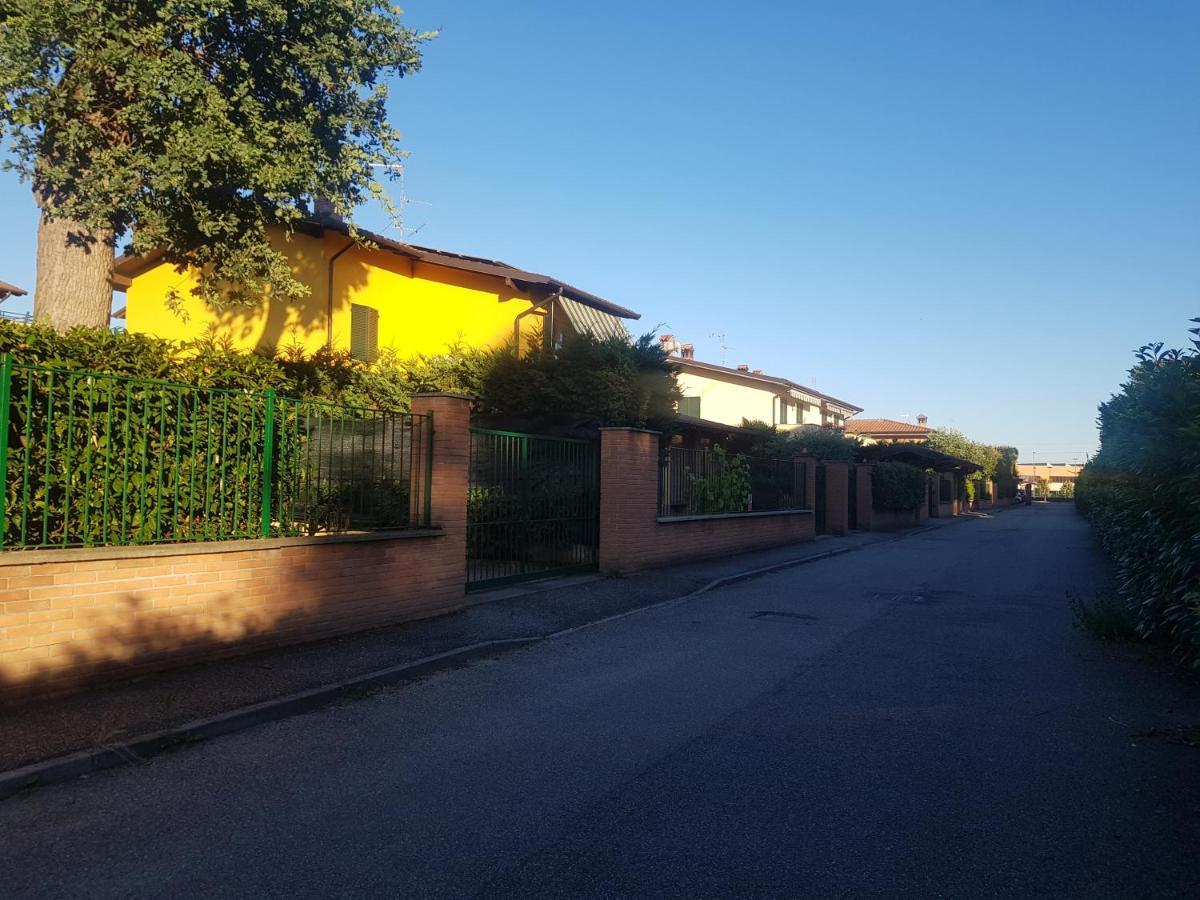 Hotel La Quercia Fiorita Trivolzio Zewnętrze zdjęcie