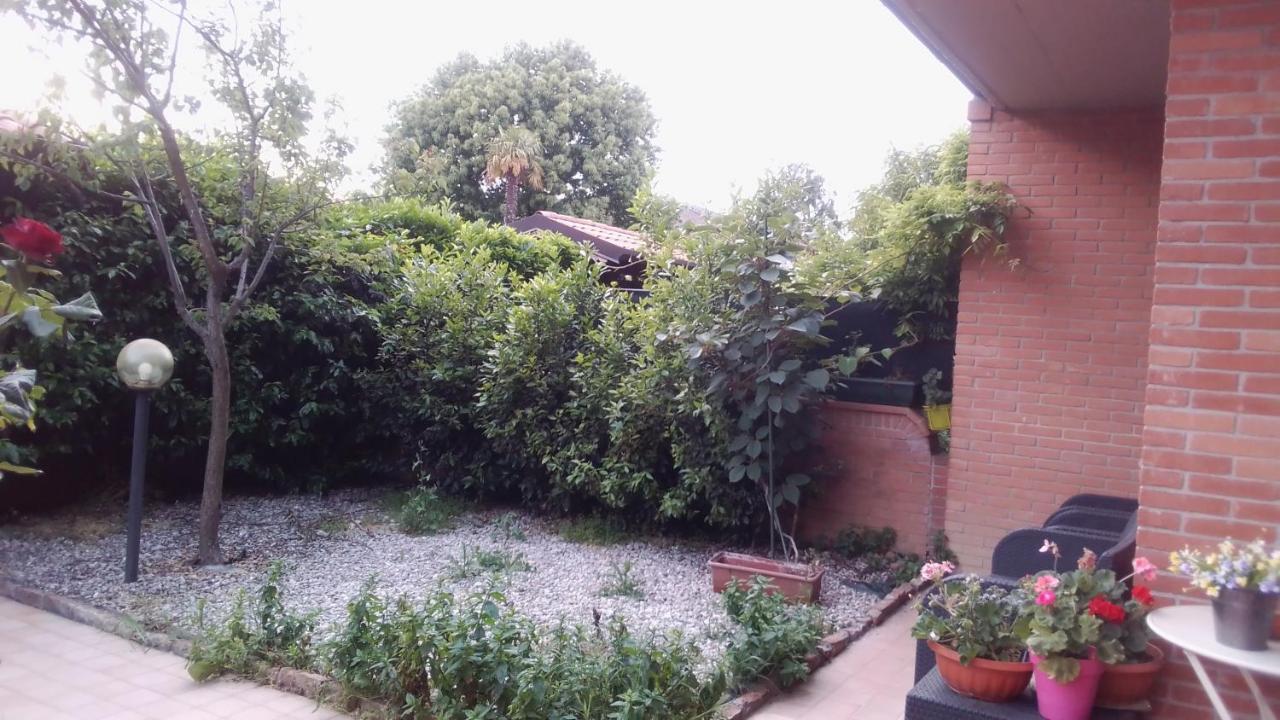 Hotel La Quercia Fiorita Trivolzio Zewnętrze zdjęcie